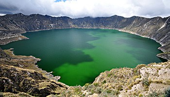 Quilotoa Ecuador Hop